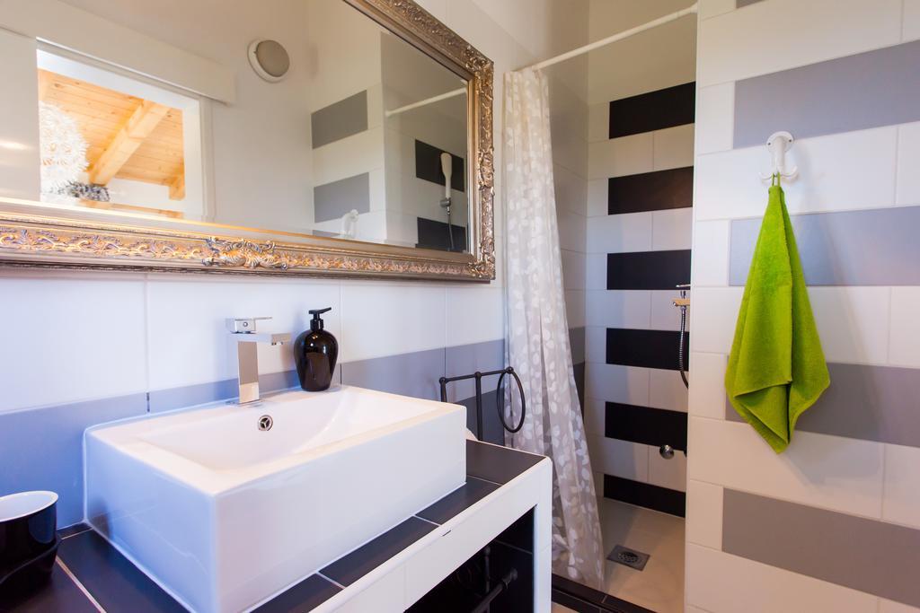 Premium Central Apartments Vrsar Exterior photo